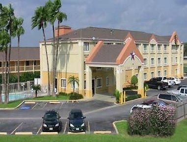 Super 8 By Wyndham Harlingen Tx Hotel Exterior photo